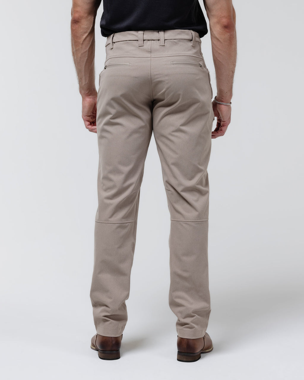 Passage Technical Chino — Tan