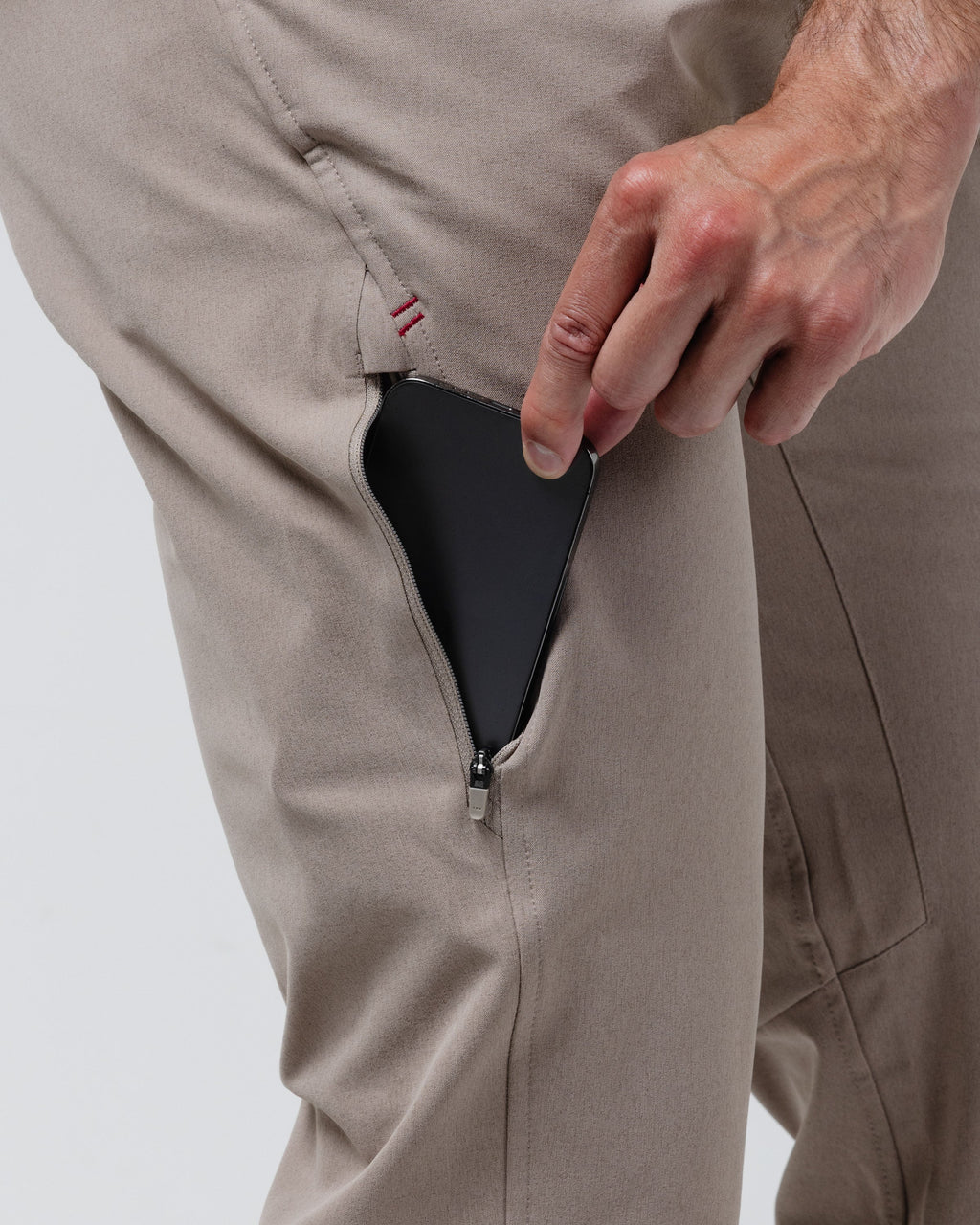 Passage Technical Chino — Tan