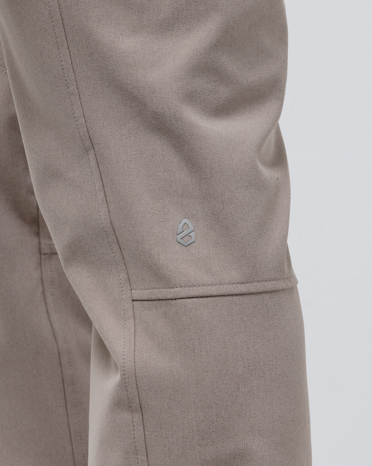 Passage Technical Chino — Tan