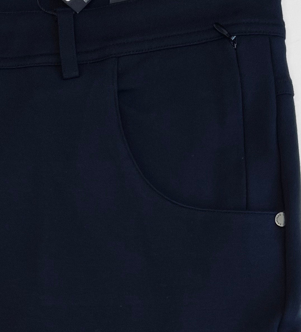 Super-Stretch Chino — Black