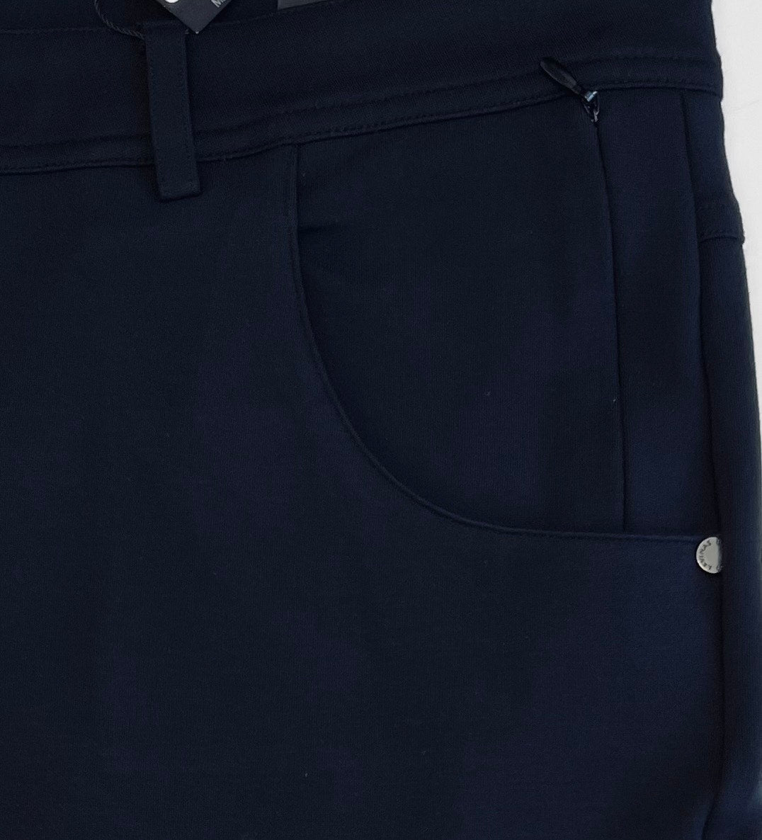 Super-Stretch Chino — Black
